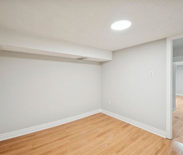 For Lease - 211 Maplehurst Avenue, Toronto, Ontario - Photo 5
