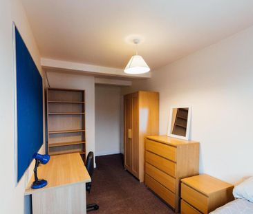 1 bedroom in a house share to rent - Photo 6