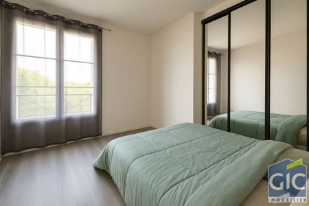 Location Appartement 4 pièces 94m² - Photo 2