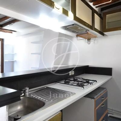 Appartement à louer à Paris 18Ème - Photo 1