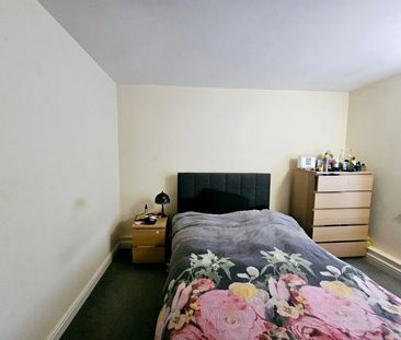 Banister Grange, Southampton, Banister Road - Photo 3