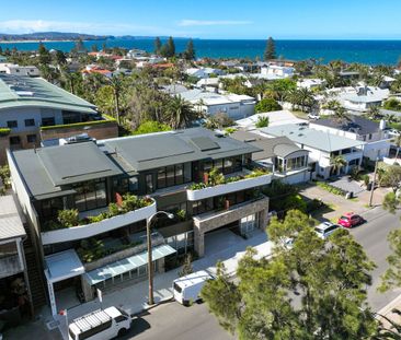 Collaroy, 17 Anzac Avenue - Photo 1