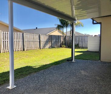 Ideal Family Home - Photo 3