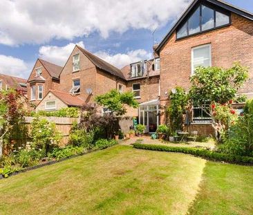 Dartmouth Road, Mapesbury Estate, NW2 - Photo 2