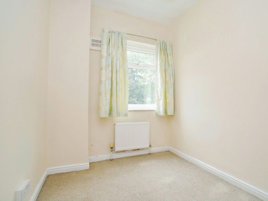Semi-detached house to rent on - Photo 1