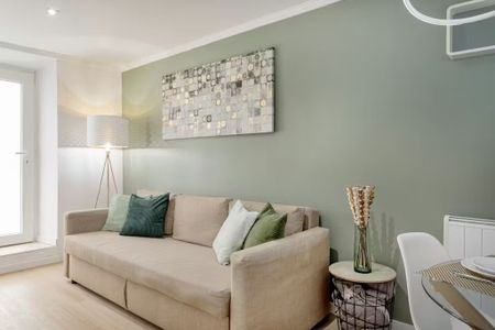 Travessa do Meio, Lisbon, Lisbon 1100-395 - Photo 5