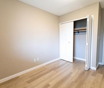Anna Court Apartments - Photo 2