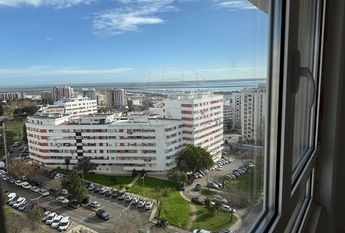 Apartamento T3 em Lisboa