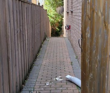 For Lease - 95 Lady Karen Crescent Basement N/A, Vaughan, Ontario - Photo 2