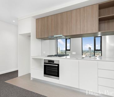 STYLISH, Prime Location in Southbank - Photo 3