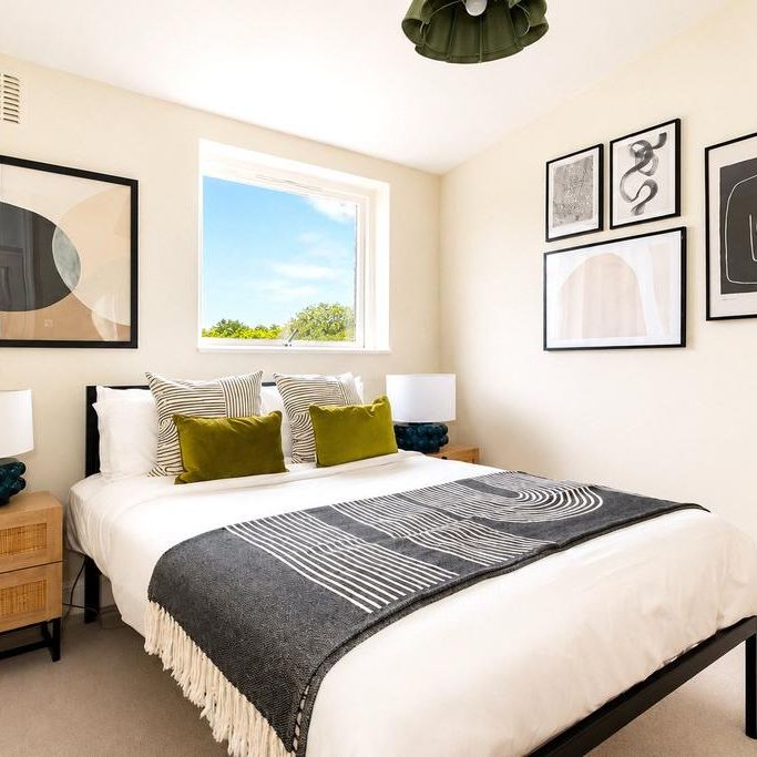 4 bedroom apartment to rent - Photo 1