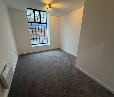 Flat to rent on - Photo 3