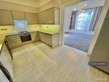 1 bedroom flat to rent - Photo 5