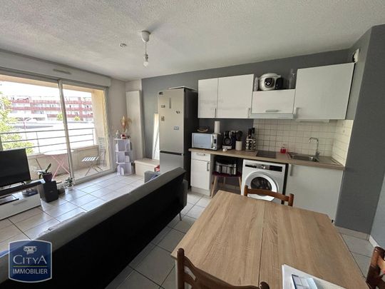 Location Appartement 2 pièces 36m² RODEZ 12000 - Photo 1