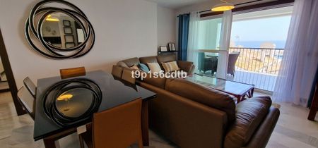 Middle Floor Apartment · Puerto Banús - Photo 3