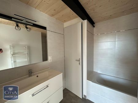 Location Appartement 2 pièces 61m² VILLEFRANCHE SUR SAONE 69400 - Photo 4