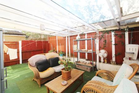2 bedroom house to rent - Photo 4