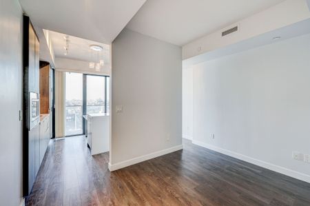 For Lease - 215 Queen Street Unit# 1403, Toronto, Ontario - Photo 2