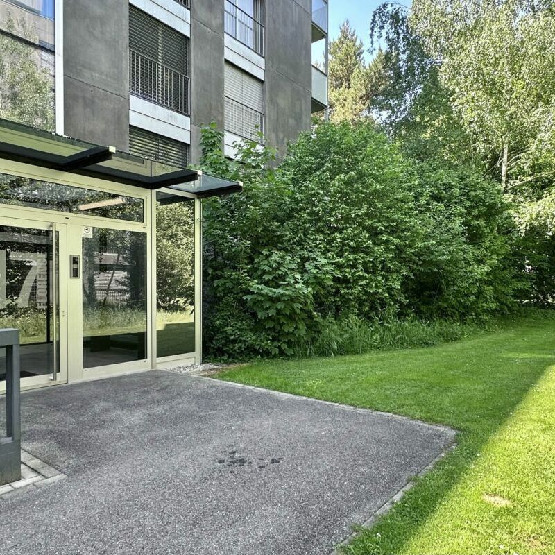 Beautiful apartment with terrace and view on the 5th floor - Photo 1