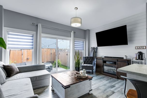 For Lease - 688 Dunn Avenue, Hamilton, Ontario - Photo 1
