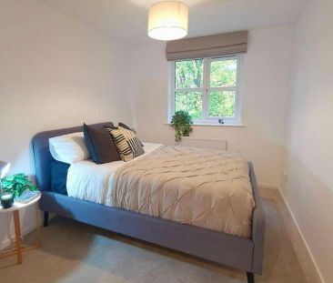 Cedar Grove, Stockport, SK4 - Photo 6