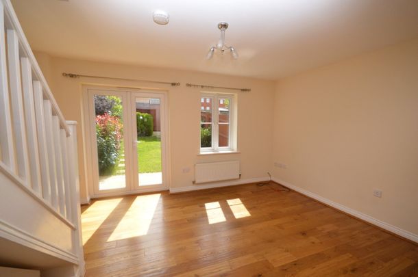 Robert Davy Road, Exeter, Devon, EX2 - Photo 1