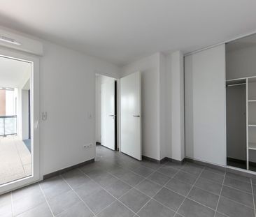 location Appartement T2 DE 42.55m² À BLAGNAC - Photo 2