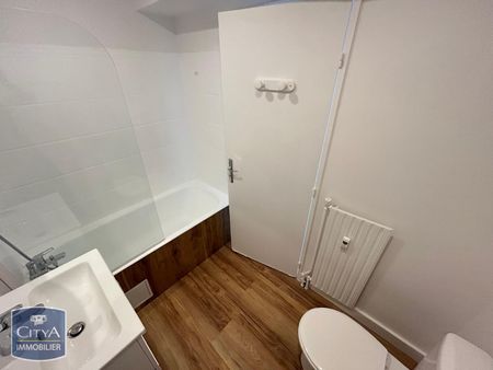 Location Appartement 1 pièce 28m² NANTERRE 92000 - Photo 5