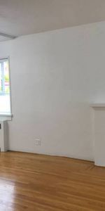 One bedroom Apartment/ Cambie Corridor - Photo 4