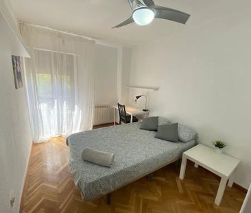 Calle de Simancas, Madrid, Community of Madrid 28029 - Photo 6