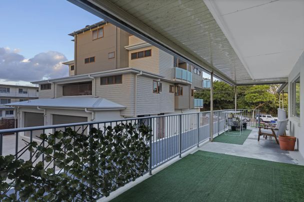 Beachside Living in the Heart of Maroochydore - Photo 1