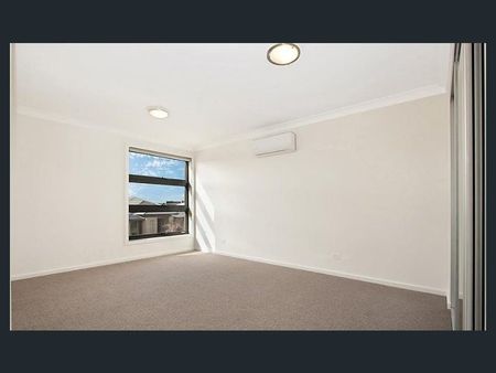 27 Parish Street, Marsden Park NSW 2765 - Townhouse For Rent | Domain - Photo 4