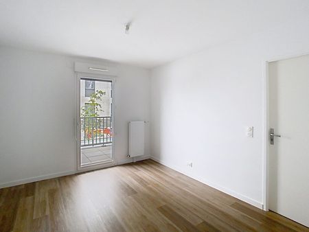 Apartment - Photo 2
