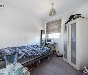 5 bedroom house to rent - Photo 2
