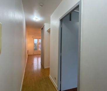 Appartement à louer 2 pièces • 32,27 m2 Pontault-Combault - Photo 4