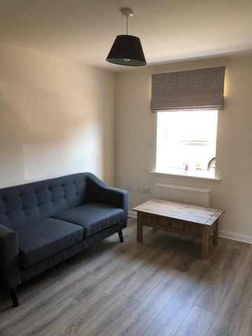 2 bedroom semi-detached house to rent - Photo 2