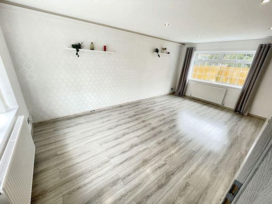 3 bed terraced house to rent in NE34 - Photo 1