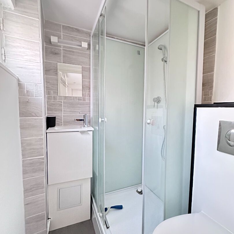 Location appartement 1 pièce, 14.00m², Reims - Photo 1