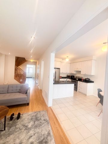 For Lease - 12 Hua Du Avenue, Markham, Ontario - Photo 4