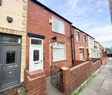 2 bedroom terraced house to rent - Photo 2