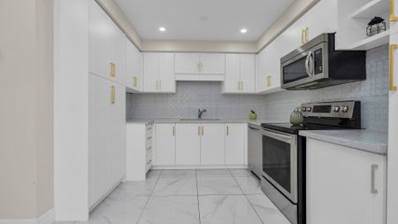 For Lease - 14 Shady Pine Circle, Brampton, Ontario - Photo 2