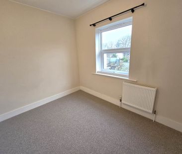 St. John's Road, Faversham - Photo 1