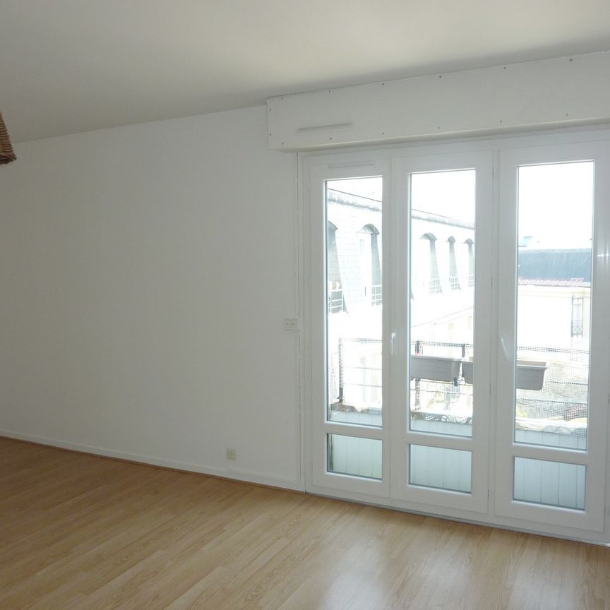 Location Appartement 2 pièces 49m² FONTAINEBLEAU 77300 - Photo 1