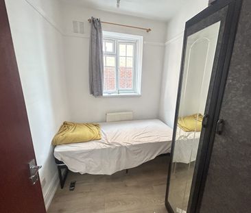 5 Bed Maisonette, High Street, CR0 - Photo 6