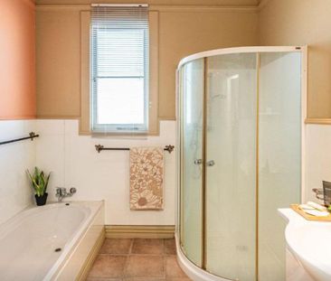 Home in the heart of Gonville - Photo 5