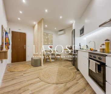 Apartment 100m² to rent in La Nova Esquerra de lEixample, Barcelona - Photo 2