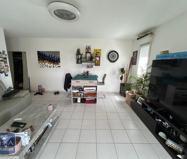 Location Appartement 2 pièces 47m² TONNAY CHARENTE 17430 - Photo 1