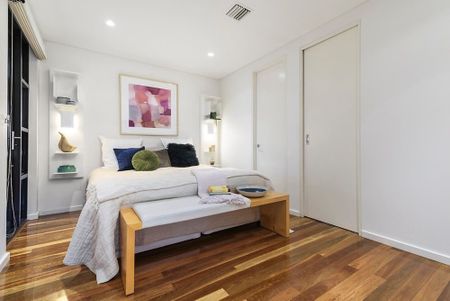 4A Loyola Avenue, Brunswick VIC 3056 - Photo 2