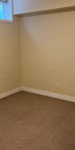 Spacious 2 Bedroom Garden Apt close to Pacific Spirit Park & UBC & Tr - Photo 4