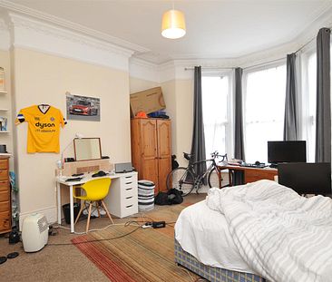 Room 3, Lipson Road, Plymouth - Photo 1